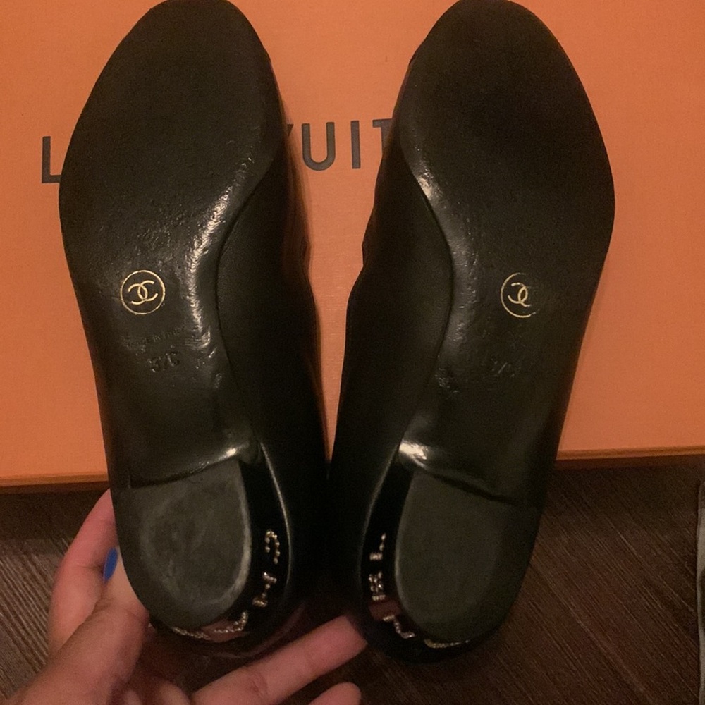 Chanel Shoes size 37C, Made in Italy - Picture 4 of 6